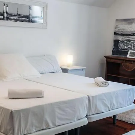 Moderna Casa De Lujo Con Piscina Cubierta Y Vista Al Mar Ferienhaus San Sebastián